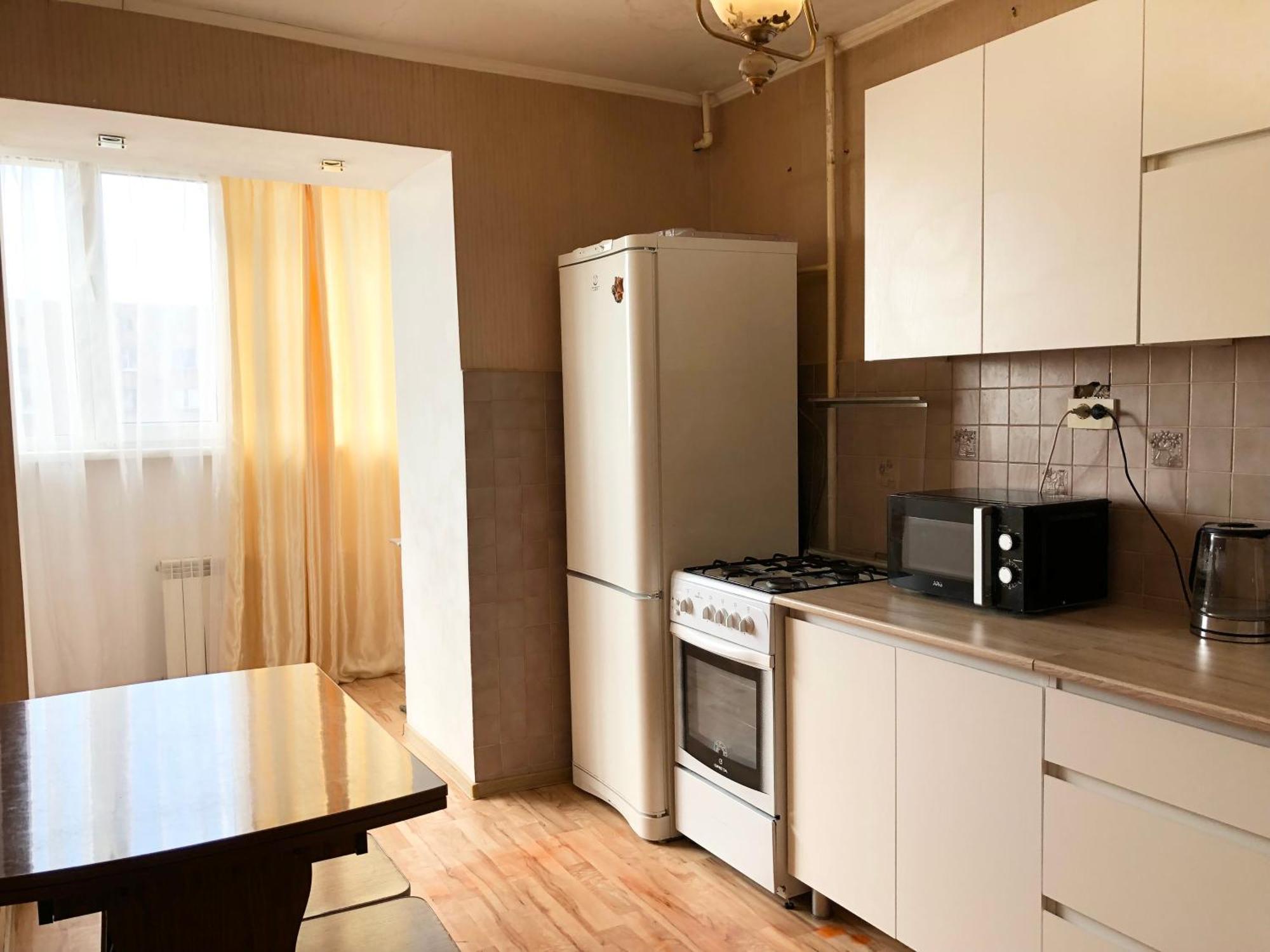 Просторная 2Комн Квартира На Школьнике Oral Exterior foto